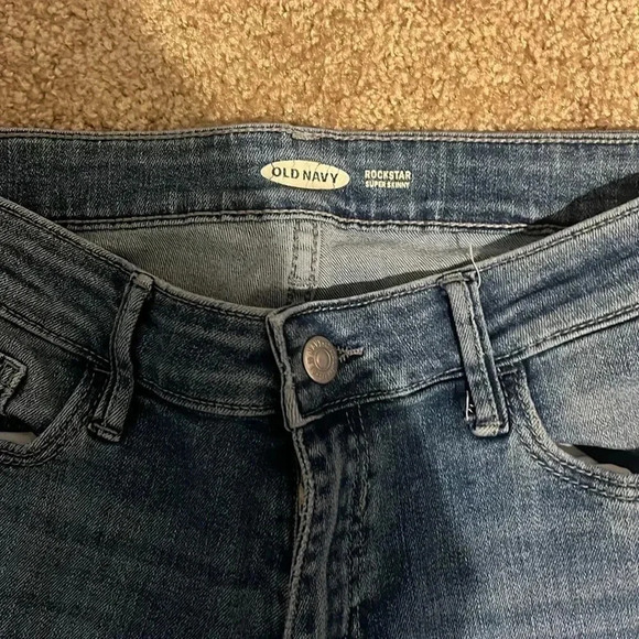 Old Navy Jeans - Picture 2 of 3